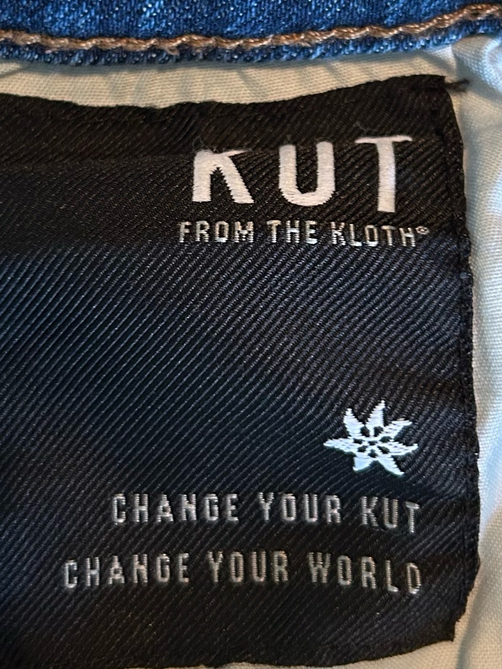 Kut from the Kluth Classic Women's Dark Blue Jeans - Picture 9 of 11